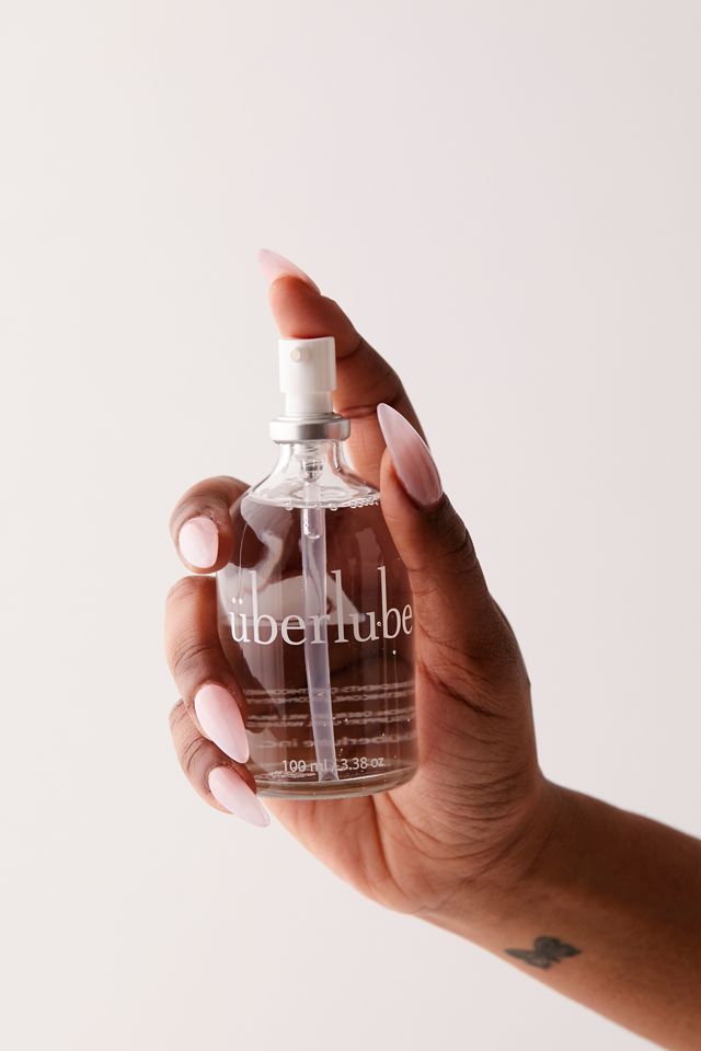 Uberlube preparing to spritz
