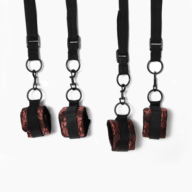 Scandal Bed Restraint Set