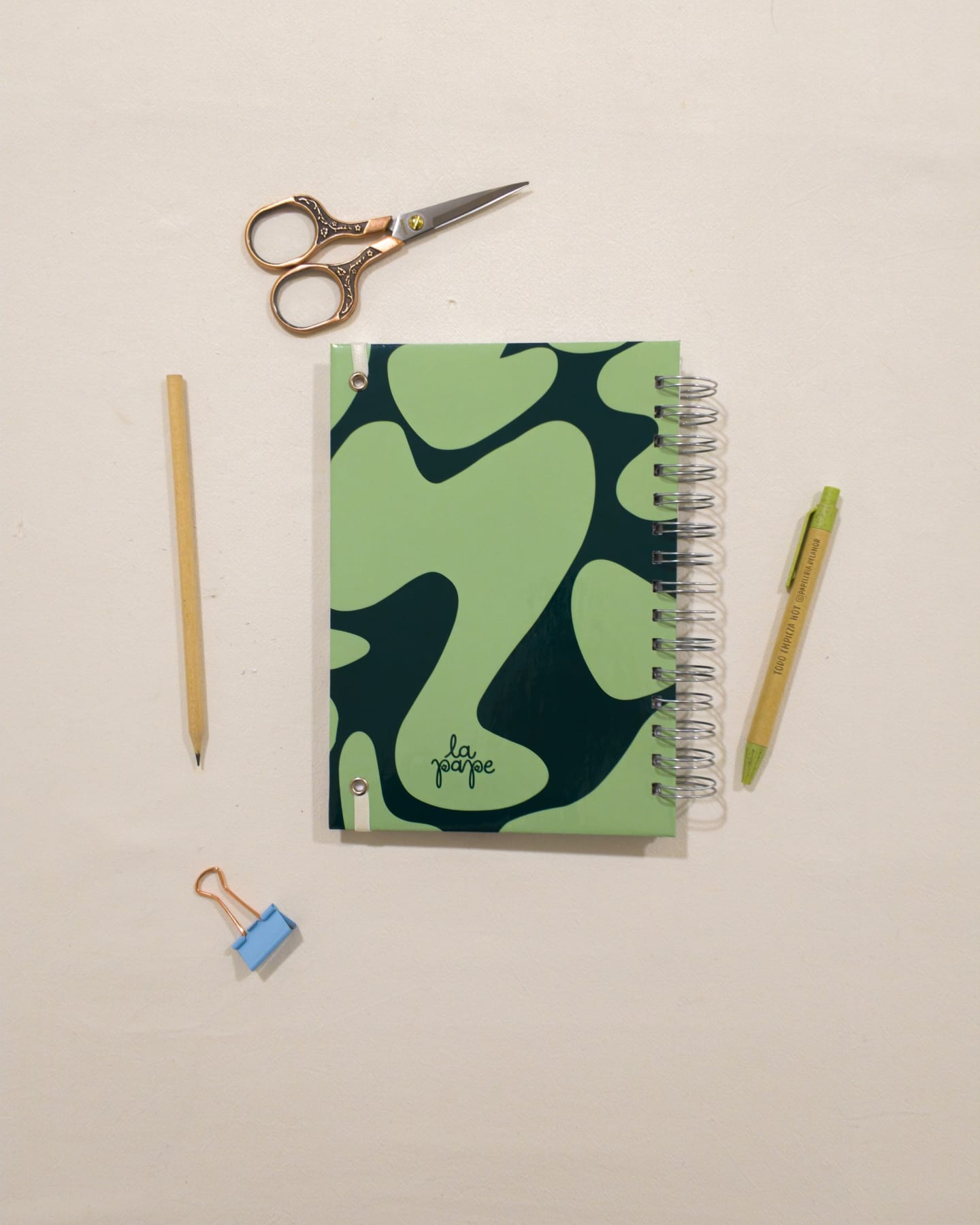 Contratapa del cuaderno Selva (colección Dubai) de La Pape