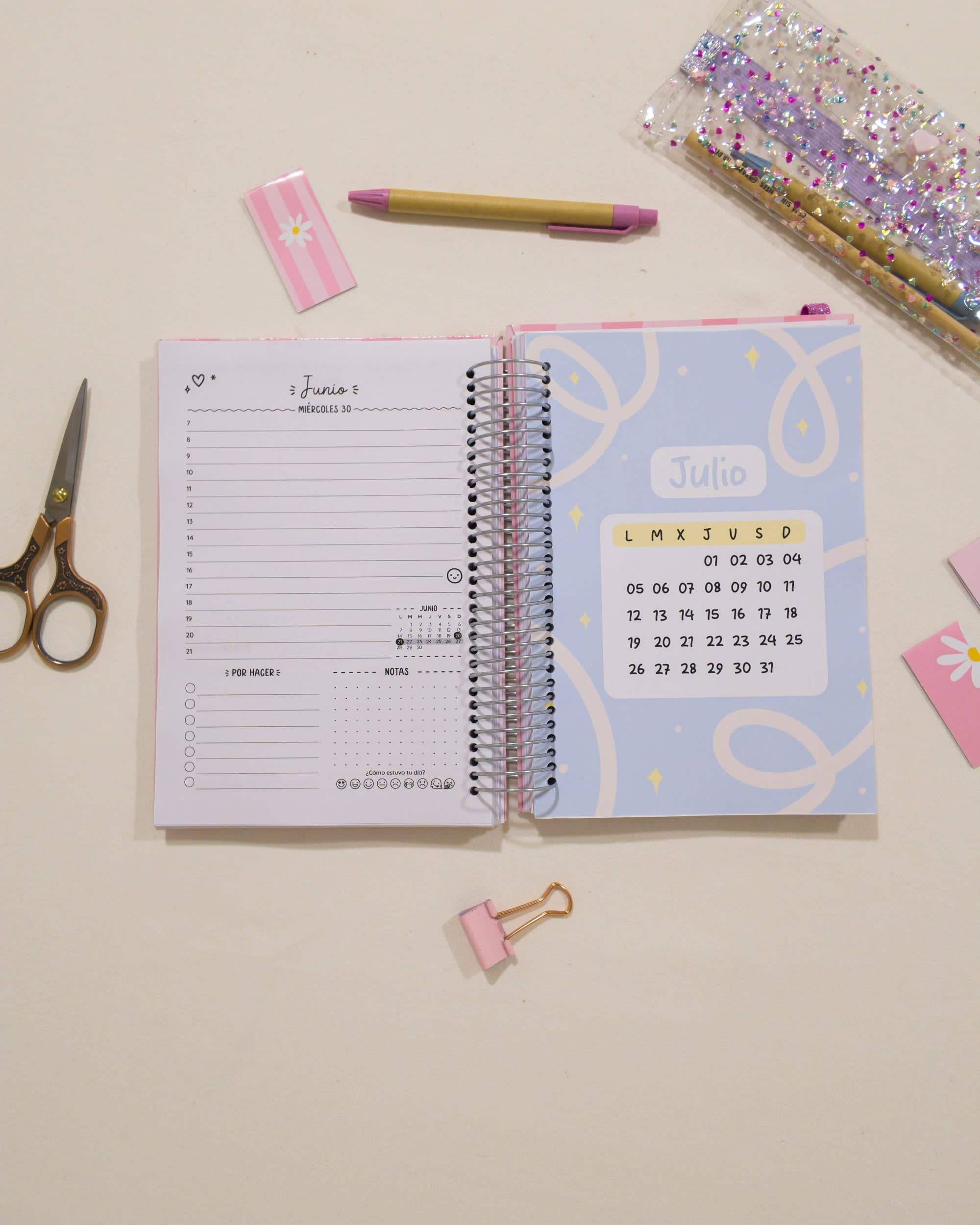 Carátula de Julio de la agenda 2027 día a día Cosas buenas, con el calendario del mes (otra vista)