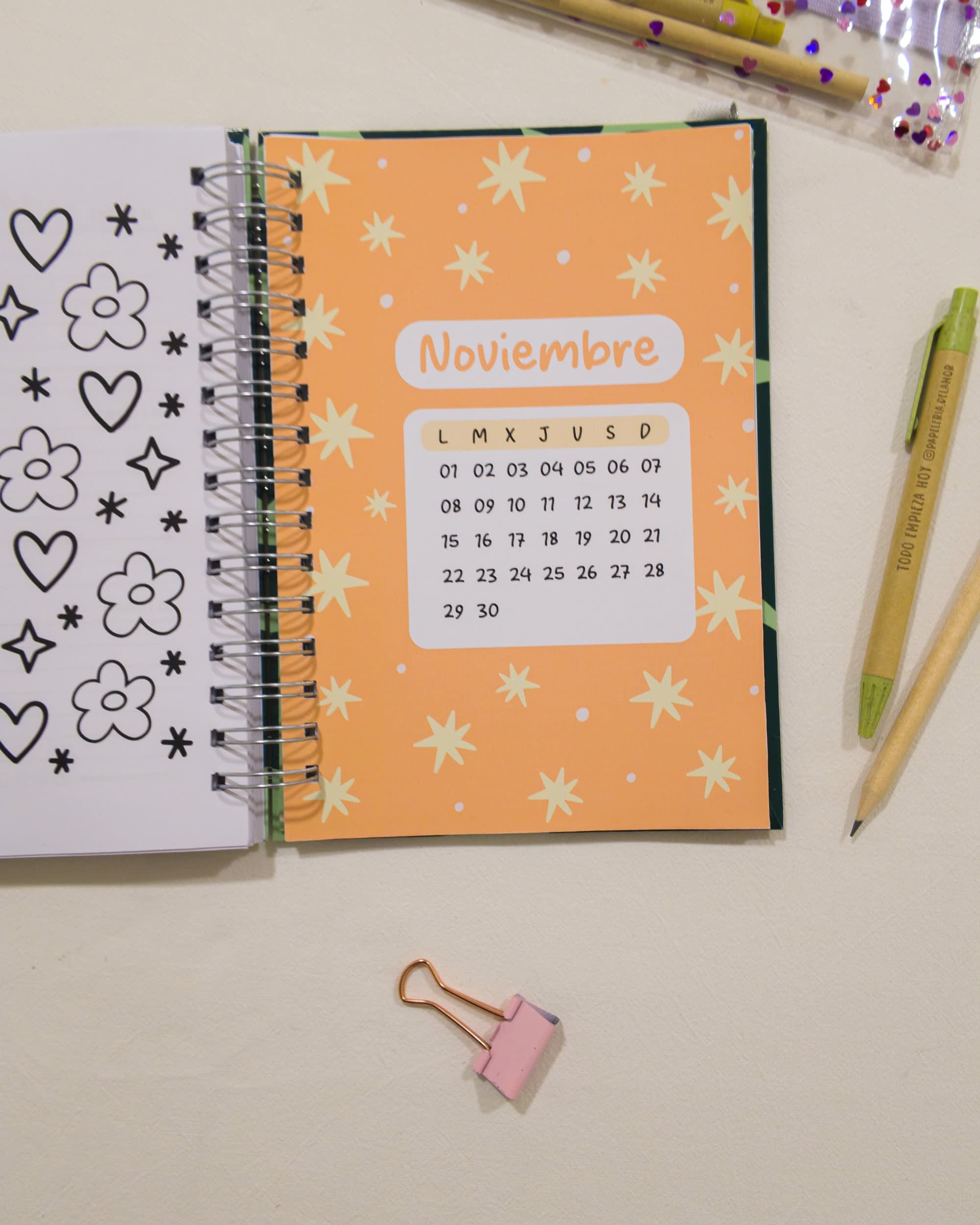 Carátula de Noviembre de la agenda 2027 semana a la vista Selva, con el calendario del mes