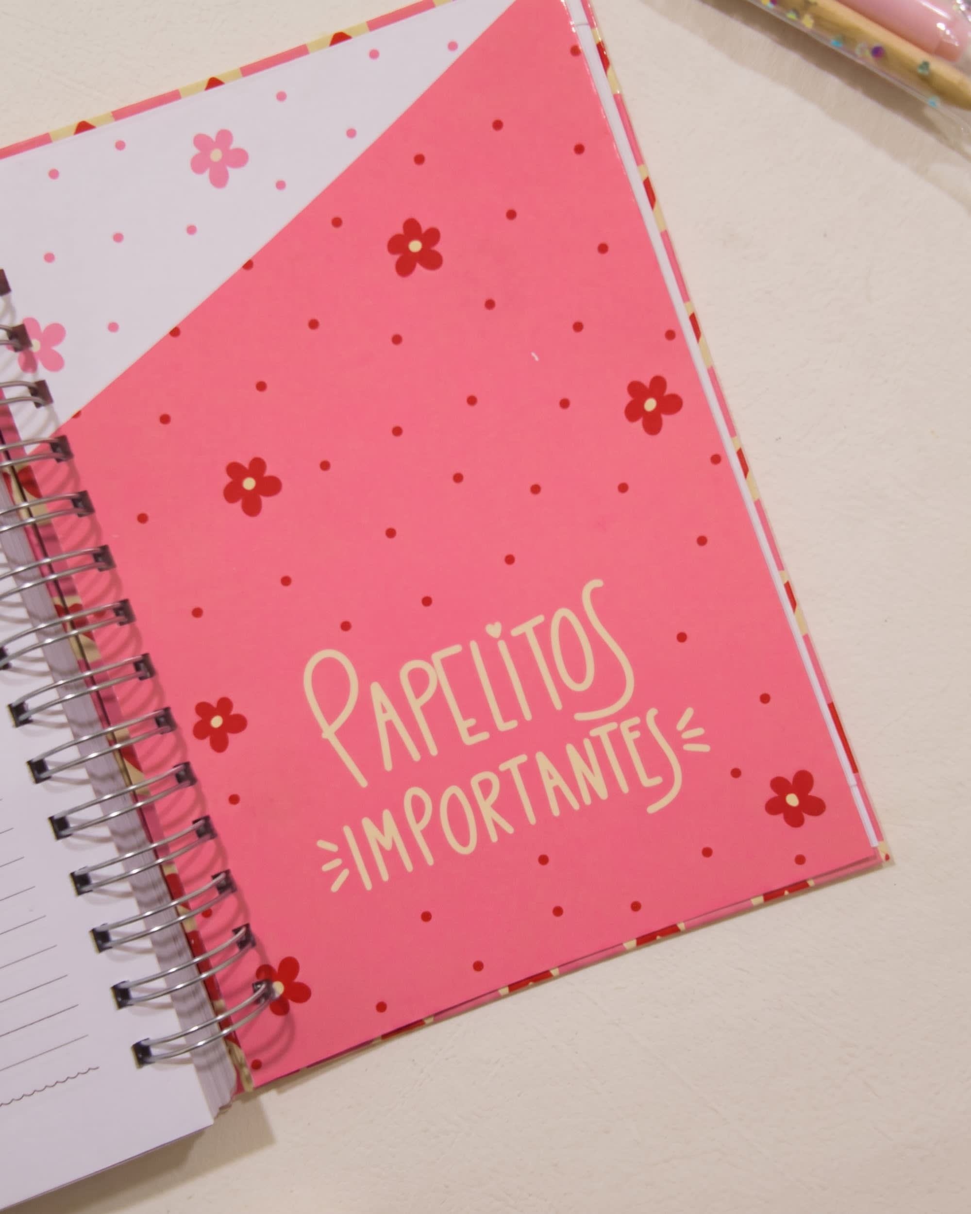 Bolsillo «papelitos importantes» de la agenda 2027 semana a la vista Corazón
