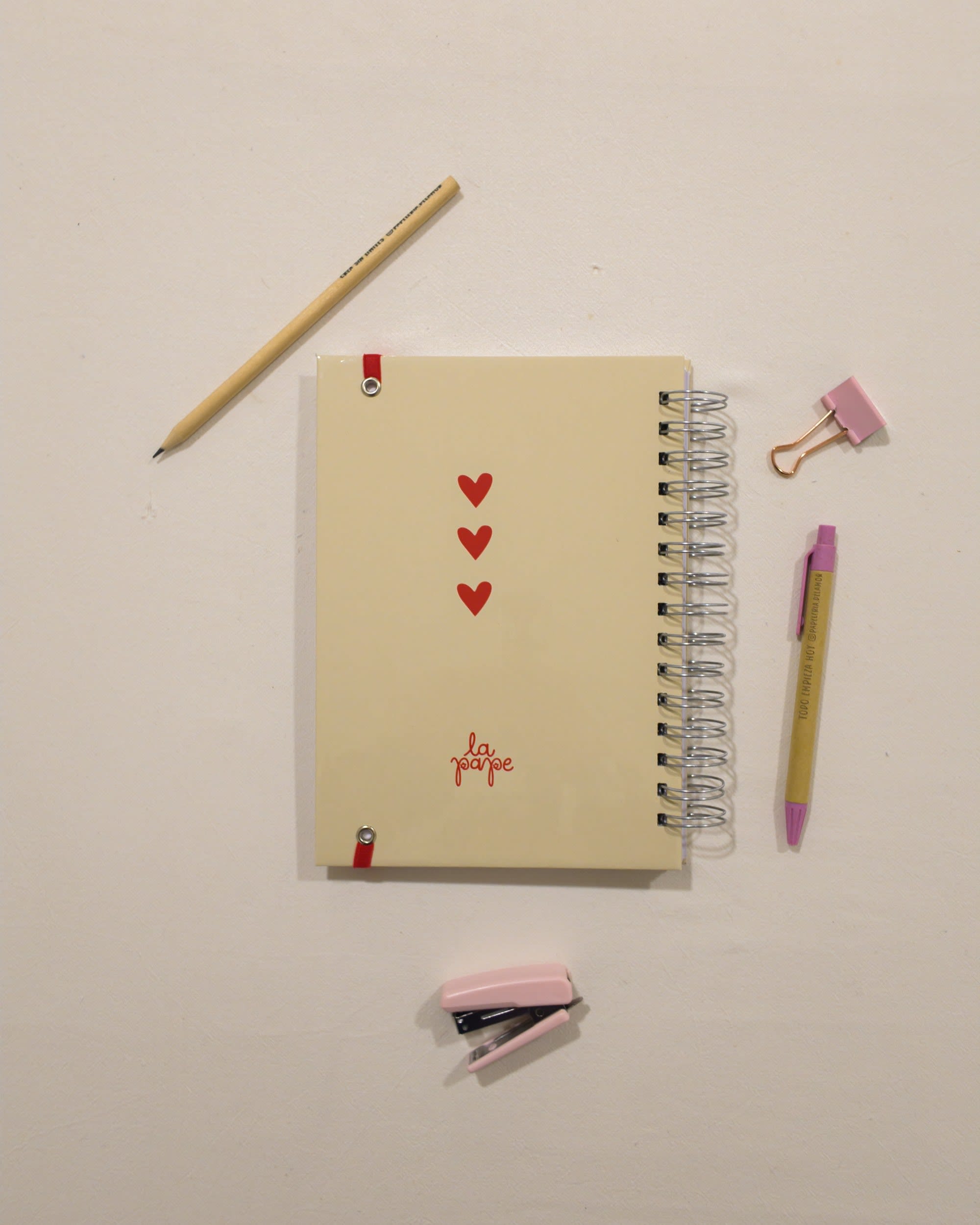 Contratapa del cuaderno Latido (colección Corazón) de La Pape