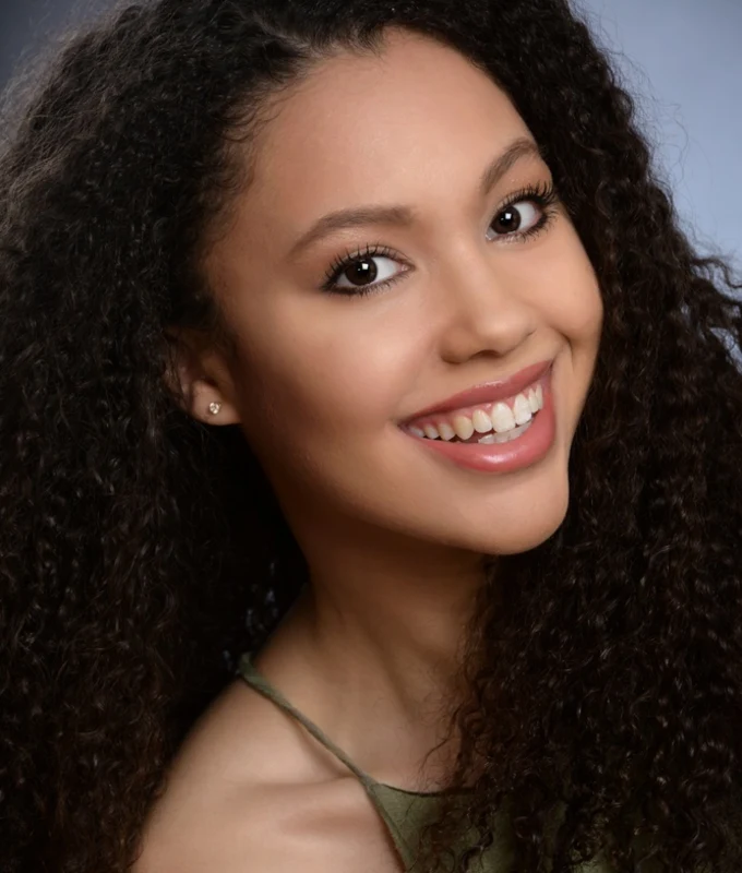 Actress/Model Shaniya Brown Acting Headshots