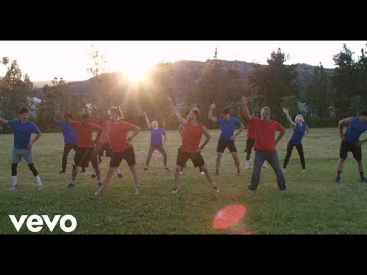 MAGIC GIANT - Shake Me Up (Official Music Video)