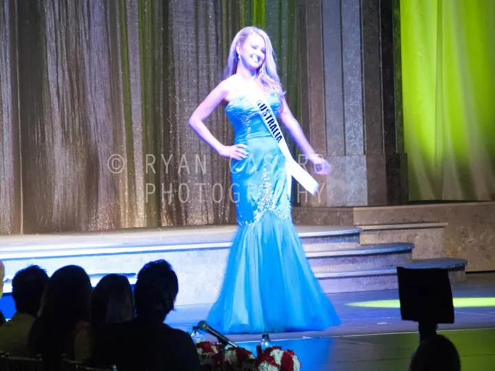 Jessica Dowdeswell, photo 2