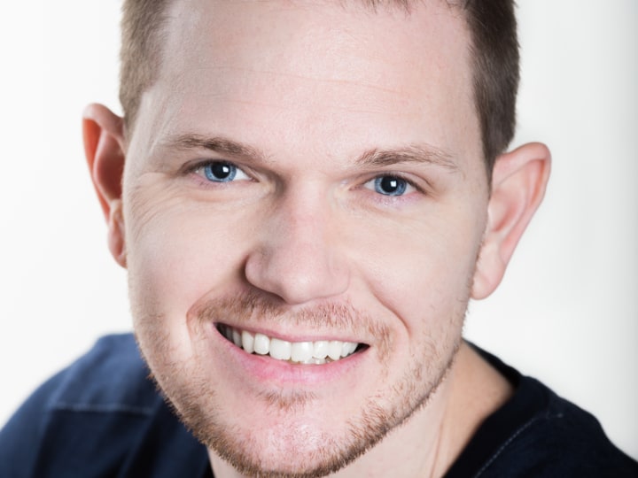  Commercial  Headshot