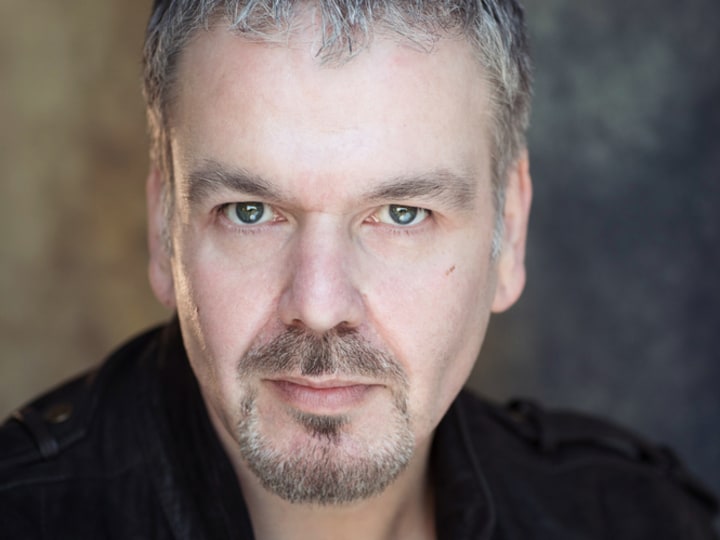 3375-Steve-Varnom--®Michael-Wharley-2016