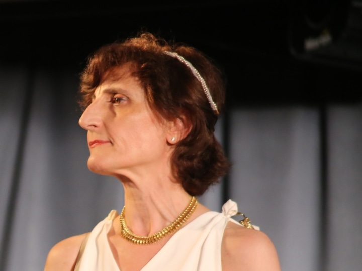 Rol de Diosa Hera Maite Ingl