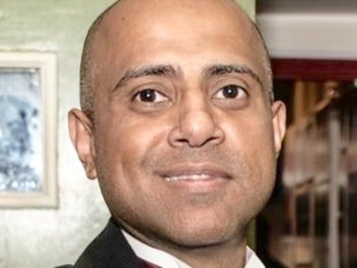 C5BB1192-0D47-43CA-B1E7-1DA7E49246A4