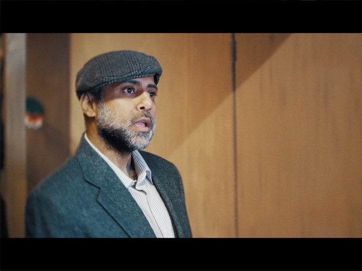 1EDF0E69-5285-40D5-810E-5F3C3FB33EB2