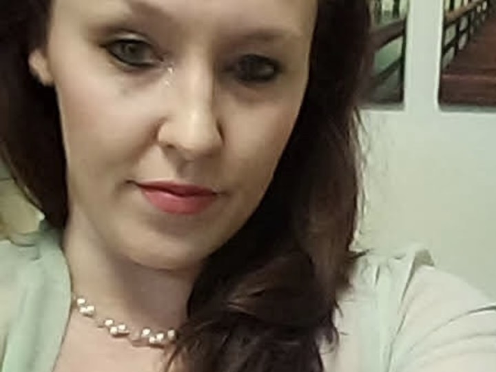 F53E84DD-F887-4A54-9A40-1DD4654F1931