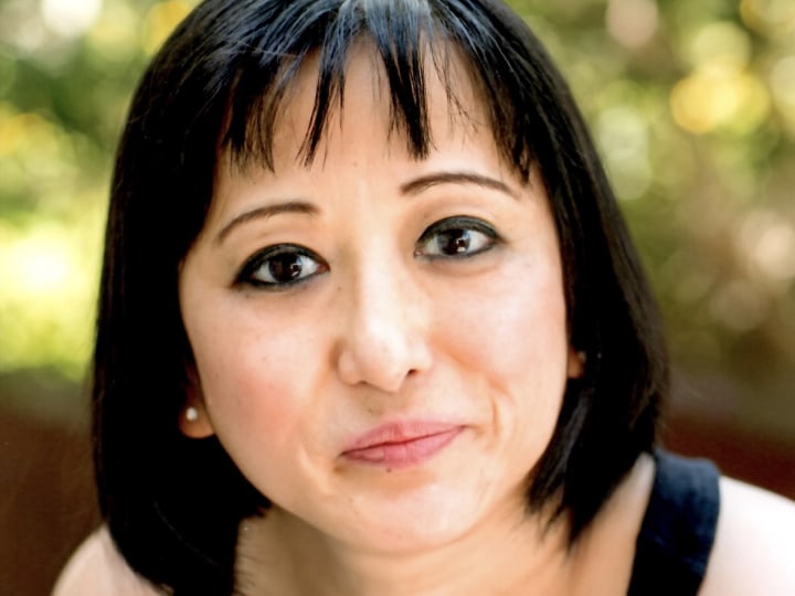 9DE030FC-7970-4AB6-9DE1-9B49589F1E50