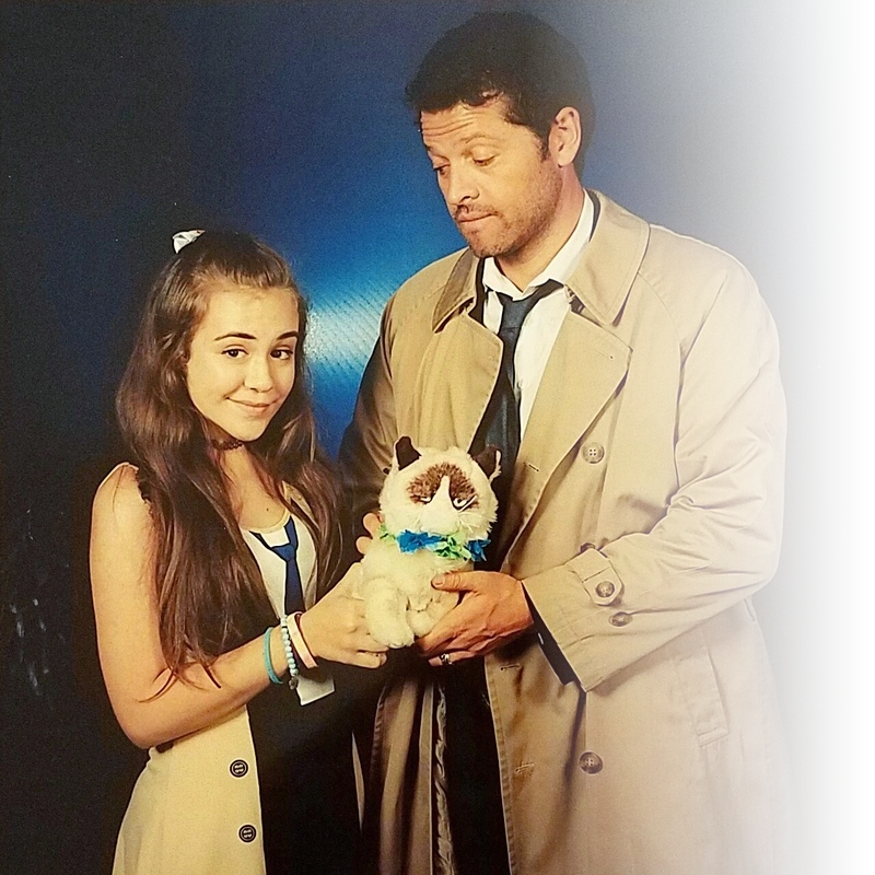 Alyssa twinning with Misha Collins