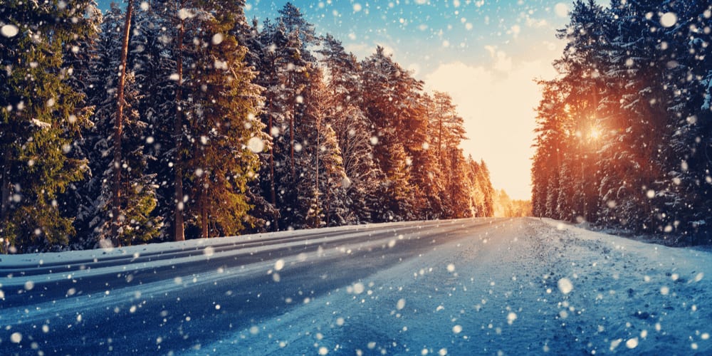 Top 5 Things to Have in Your Car This Christmas