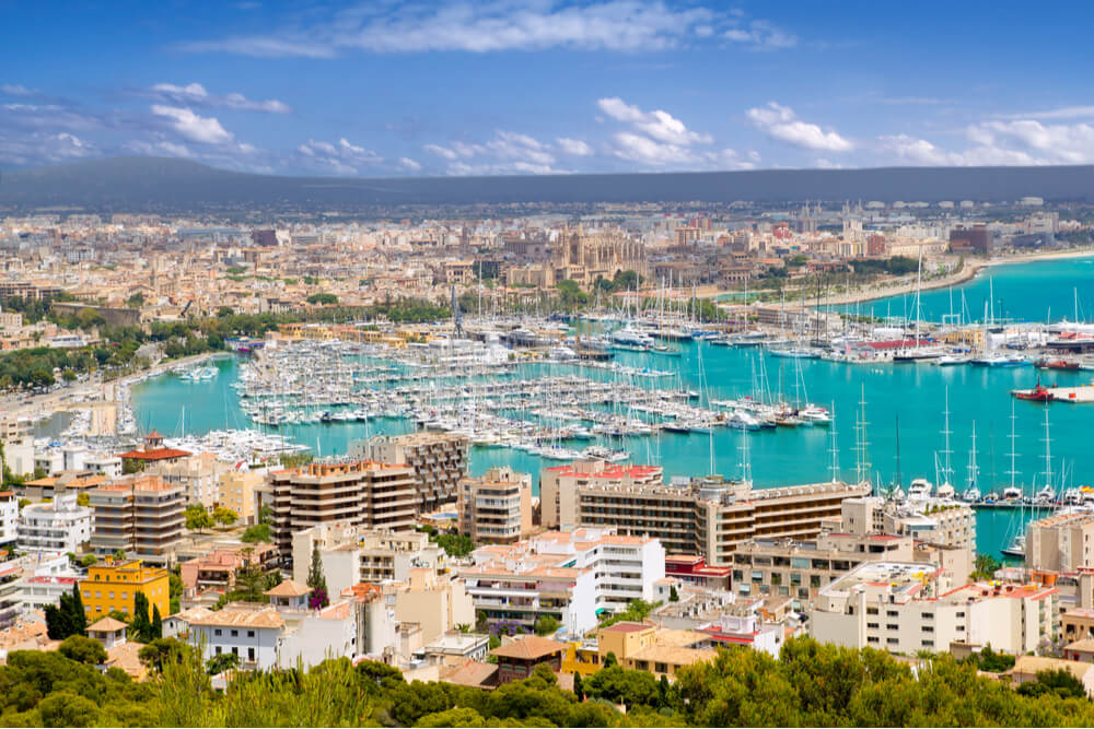 Palma is the major town of Mallorca.