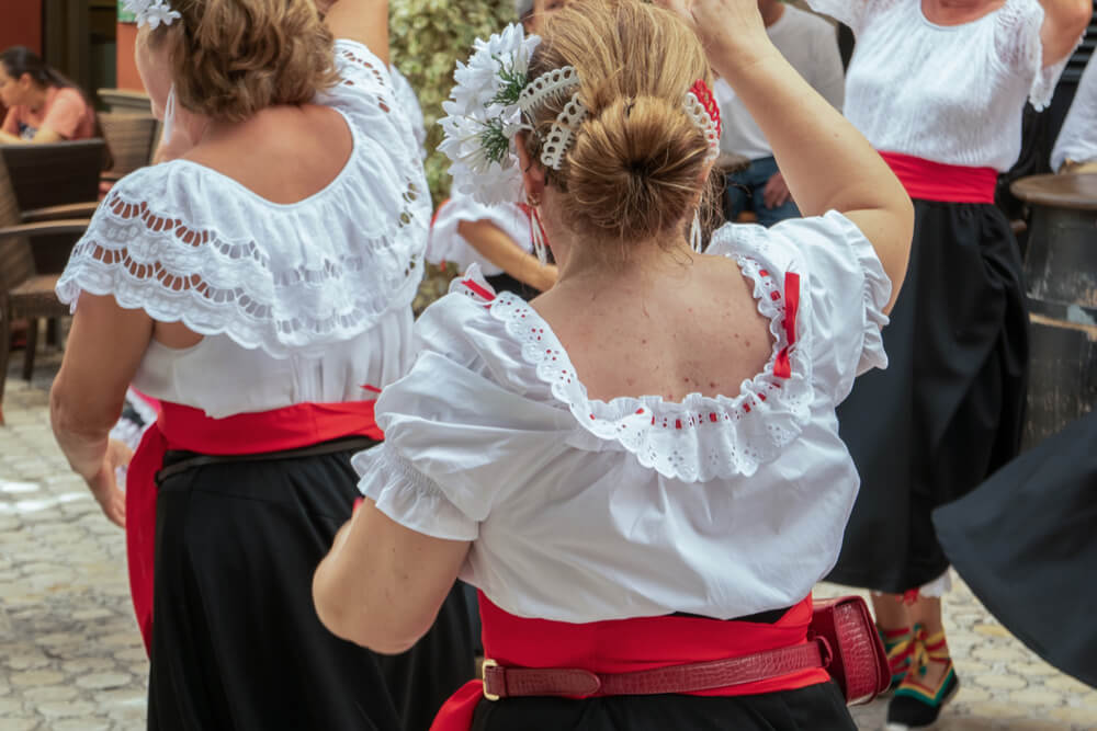 female dancers performing verdiales