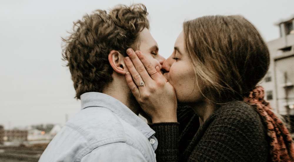 Kissing Tips for Capricorn
