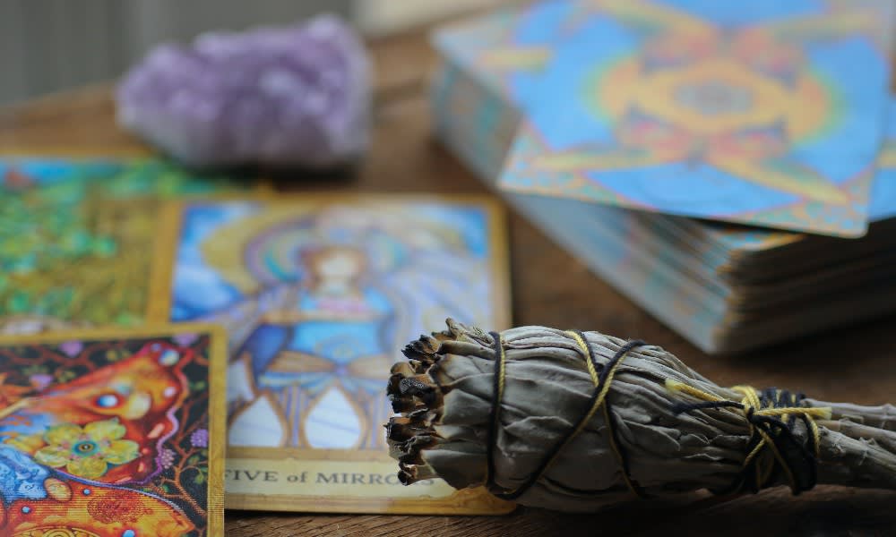 The Hanged Man Tarot is all about change and new beginnings.