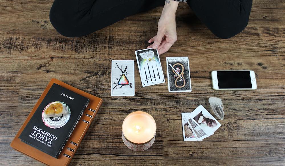 It's important to ask good questions so that you can get the most out of your tarot reading.