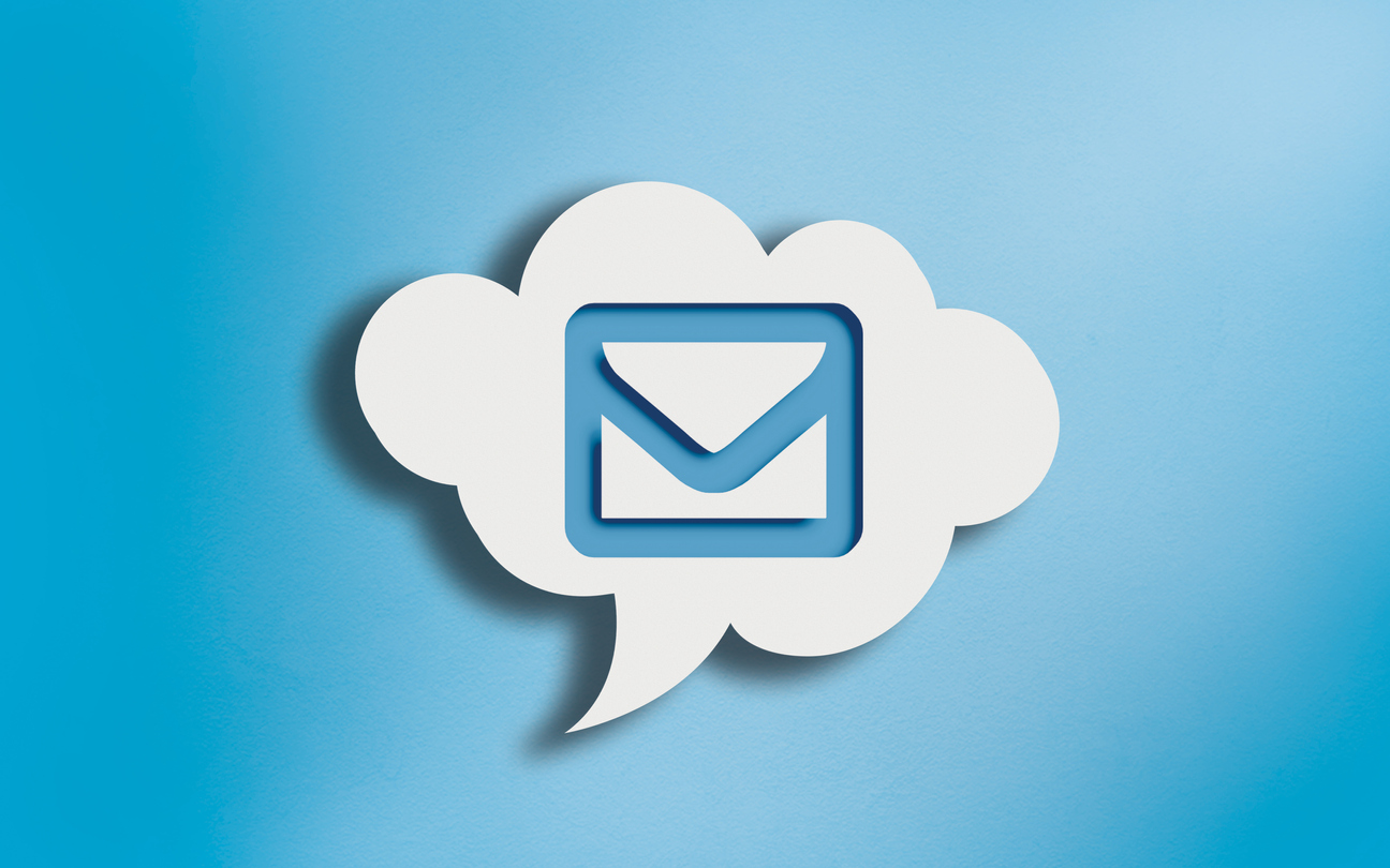 Envelope symbol in speech bubble cloud