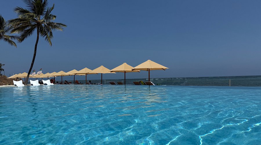 Bamburi Beach Hotel, Mombasa, Kenya