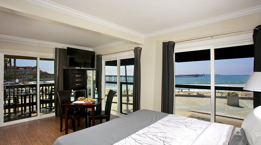 Deluxe Suites at Ocean Beach Resort & Spa, Malindi, Kenya