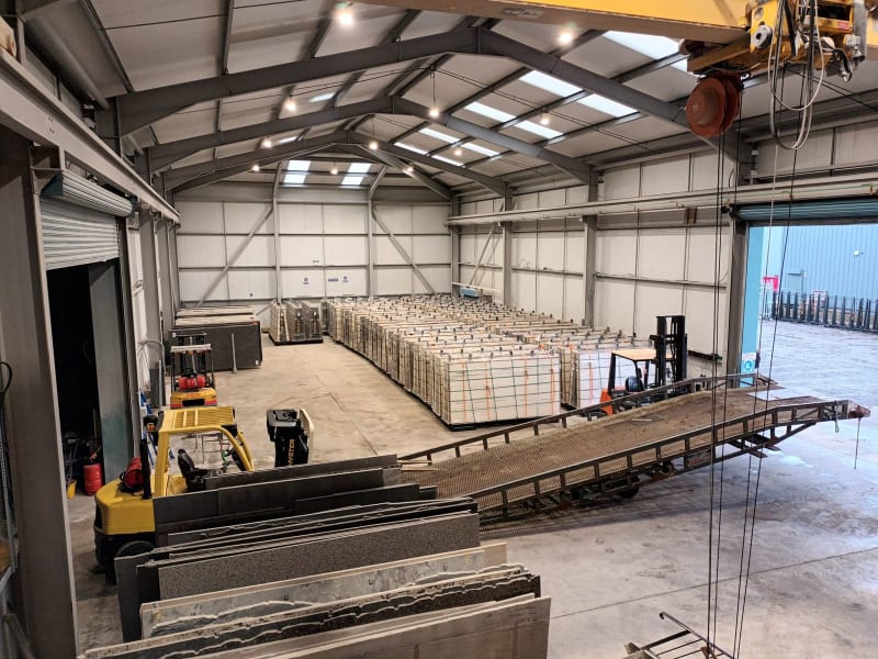 UK_WAREHOUSE