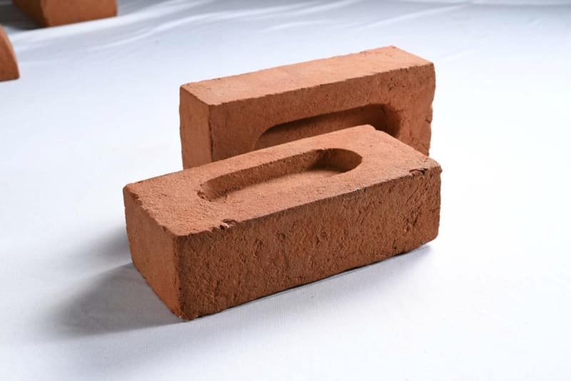 Metric Bricks