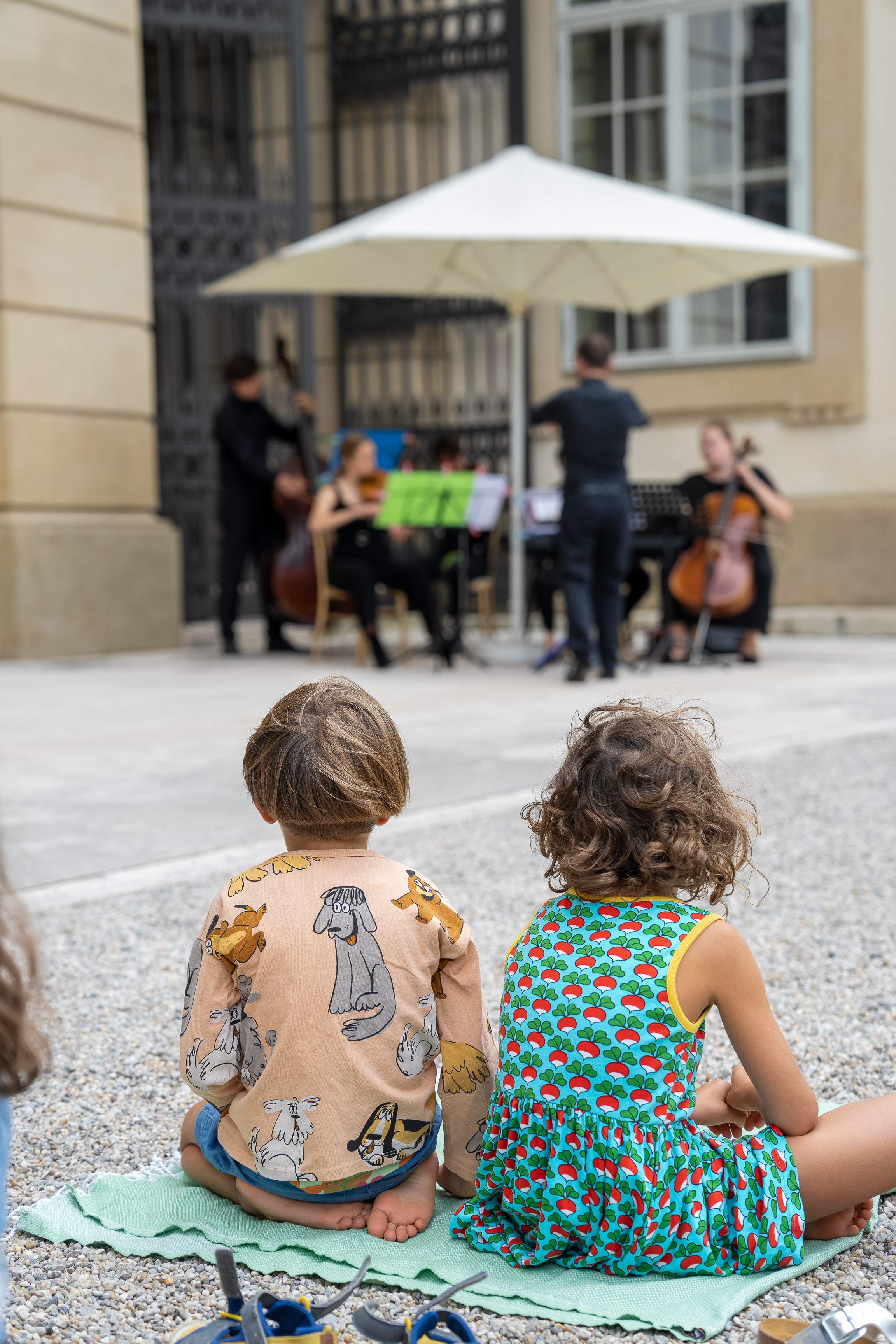 Kinderoper „Honigkuchen für Zerberus"