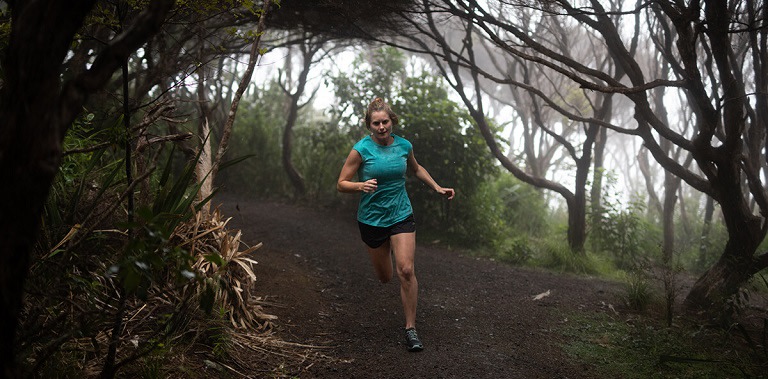 Ultra-runner Anna Frost wears natural fibre clothes.