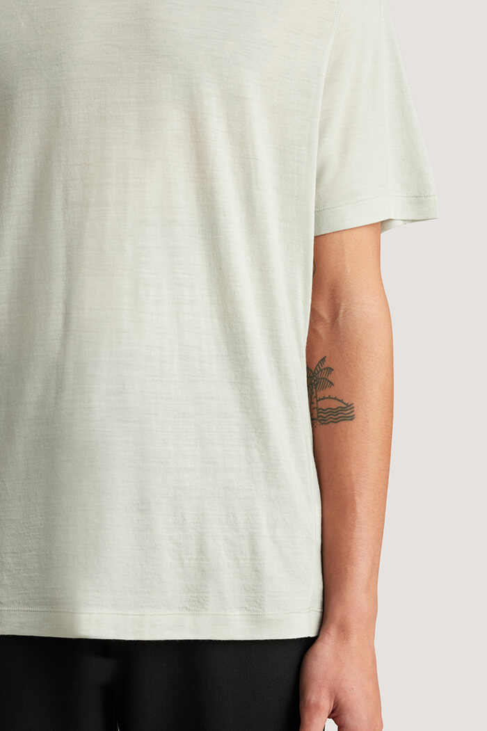 icebreaker men's merino travel T-shirt icebreaker men's merino travel T-shirt