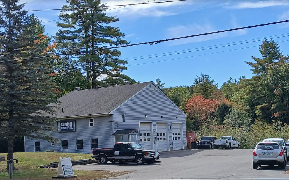 Have high standards for auto repair? They'll be 100% met at Summit Automotive.