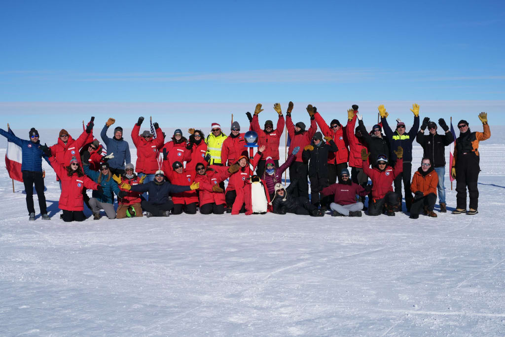Another successful field season for IceCube Upgrade at the South Pole