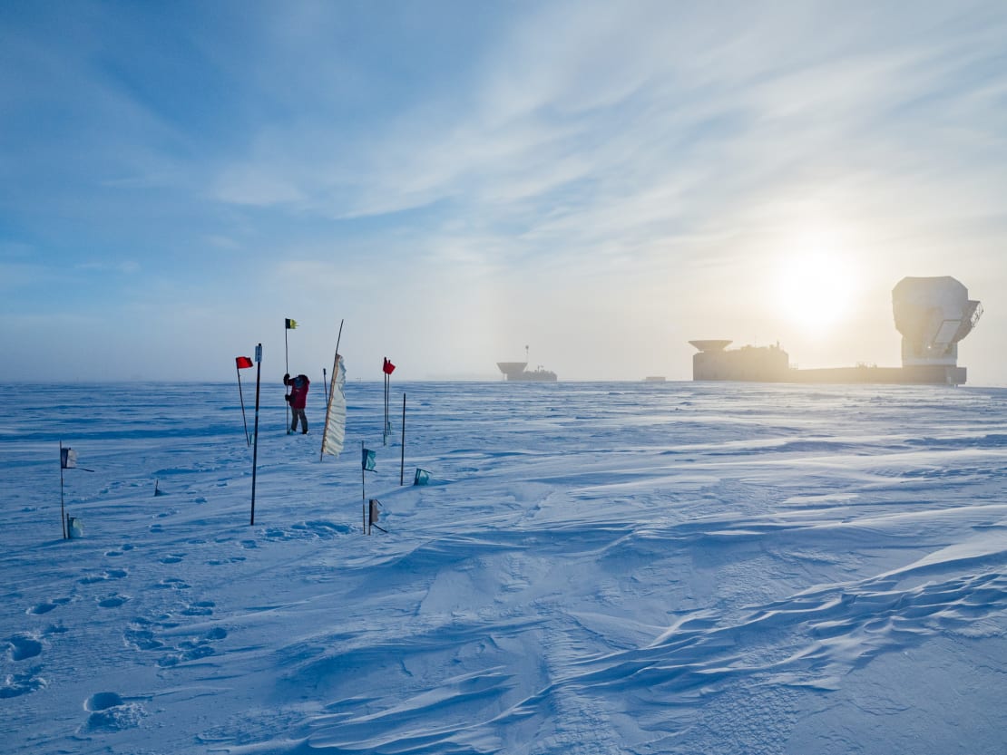 Sun low over the South Pole Telescope.