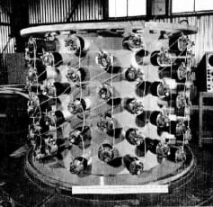 The Cowan-Reines experimental set-up.