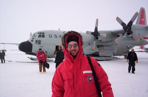 Caussade_McMurdo_landing