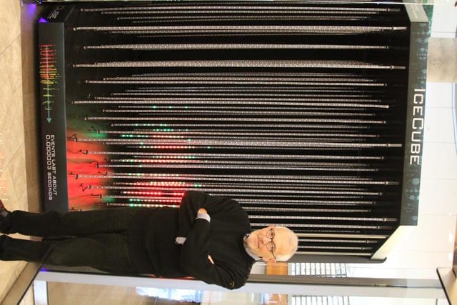 Francis_display