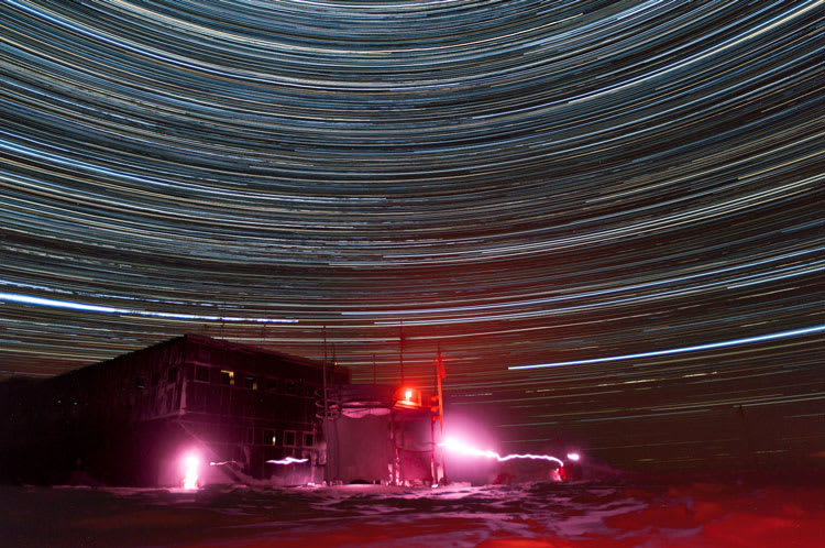 star_trails_station