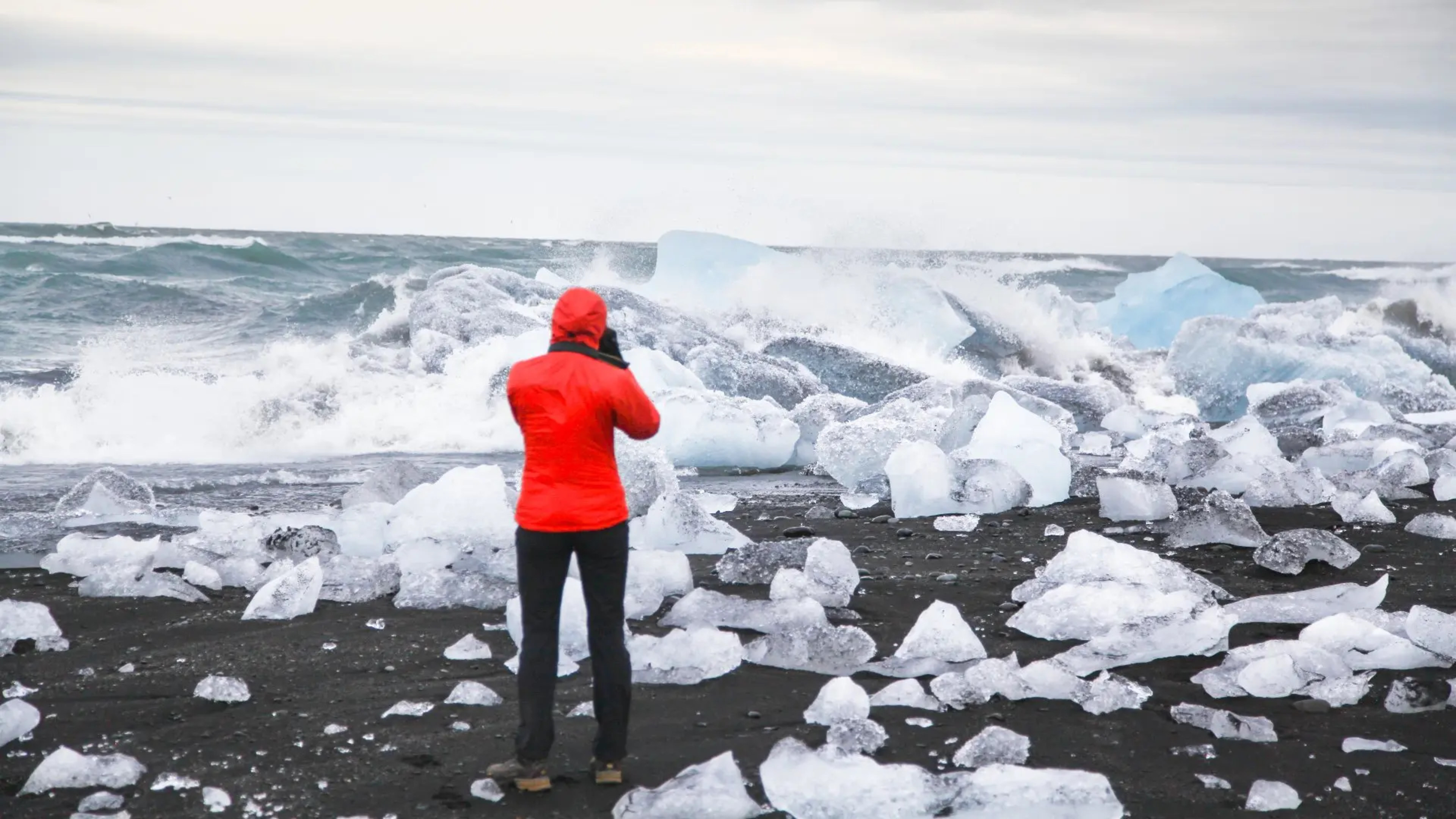 Diamond-Beach-Iceland.jpg.webp