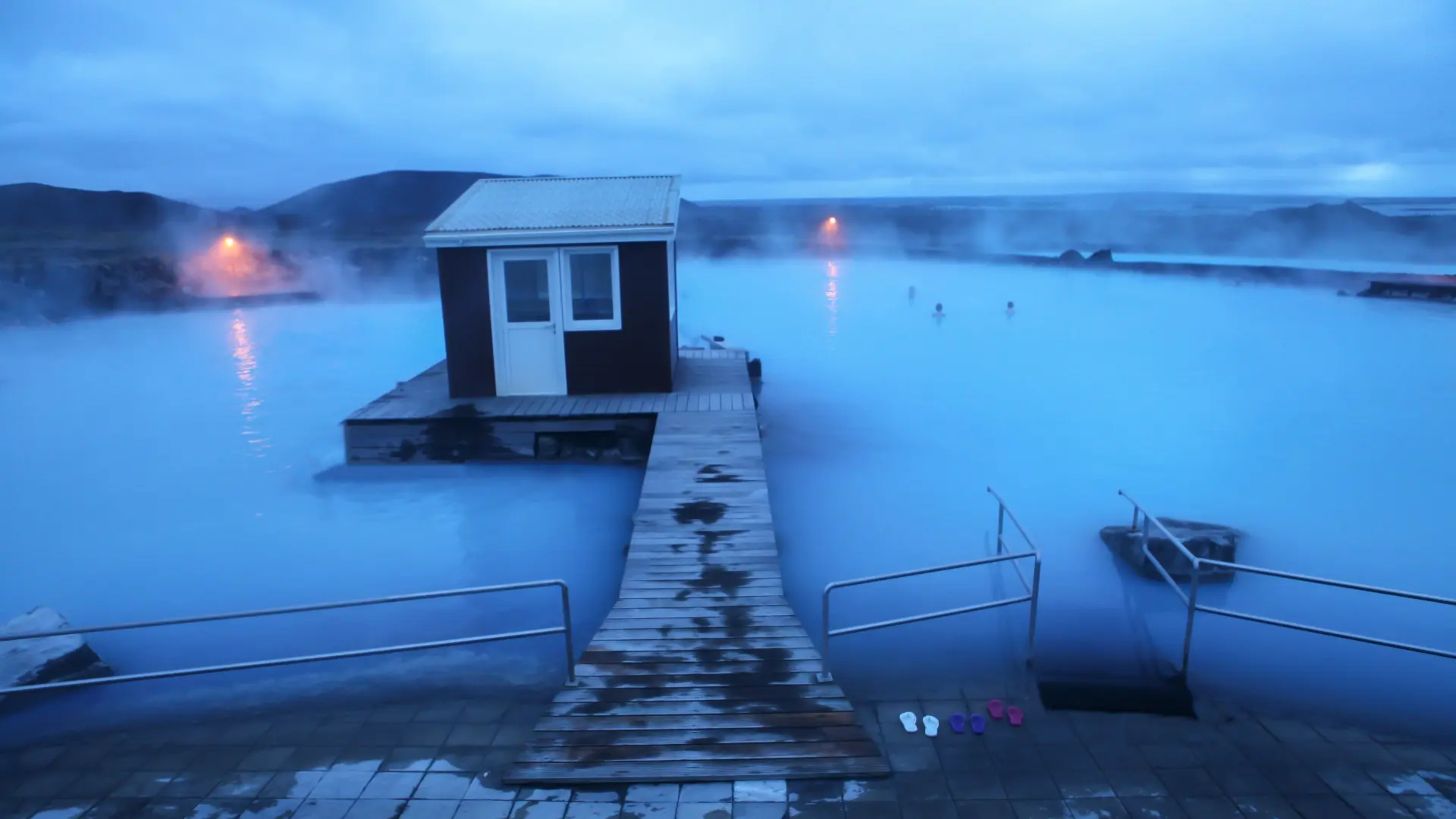 Hverir-Lake-Myvatn-Iceland.jpg.webp