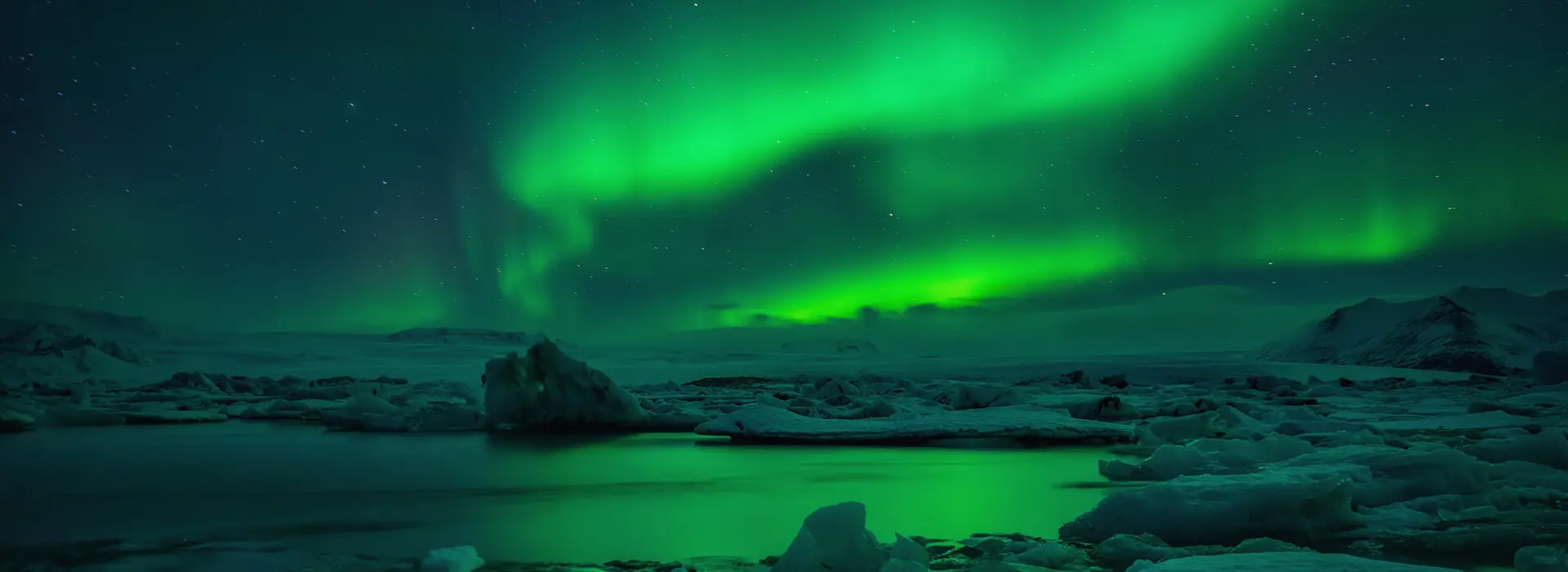 Northern-Lights-in-Iceland-1.jpg.webp