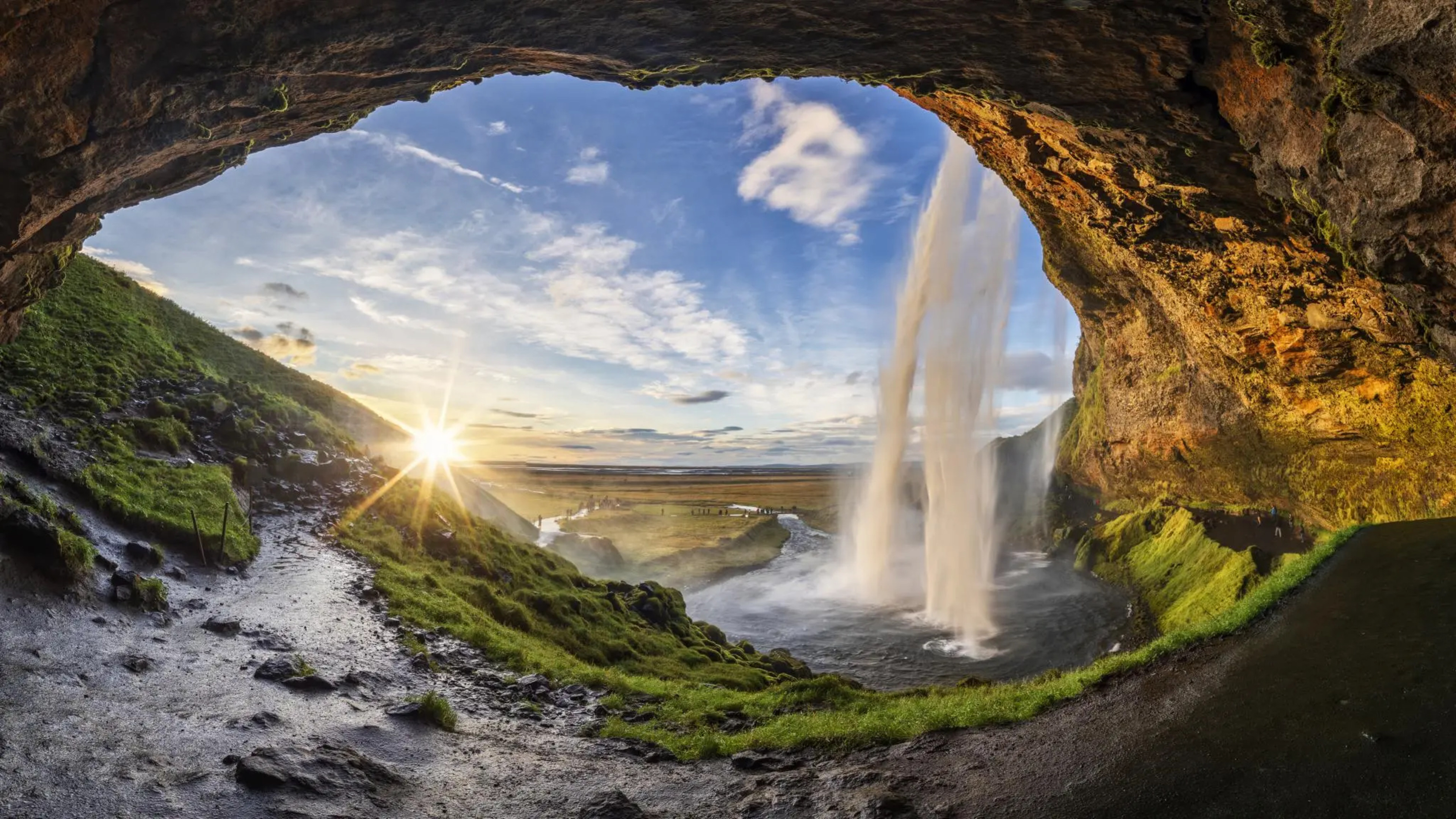 Seljalandsfoss waterfall in Iceland