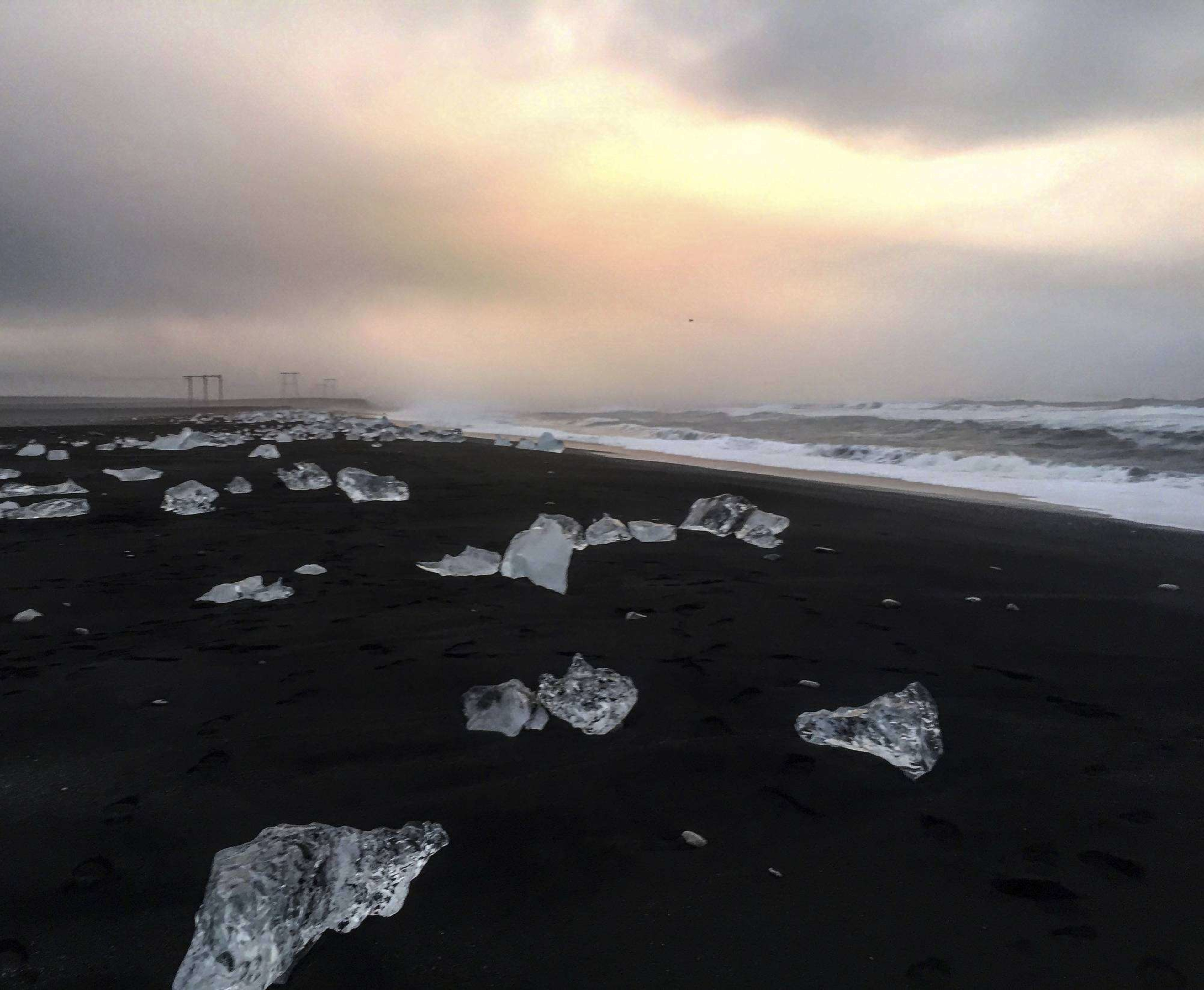 Diamond Beach in the Jökulsárlón glacial lagoon area