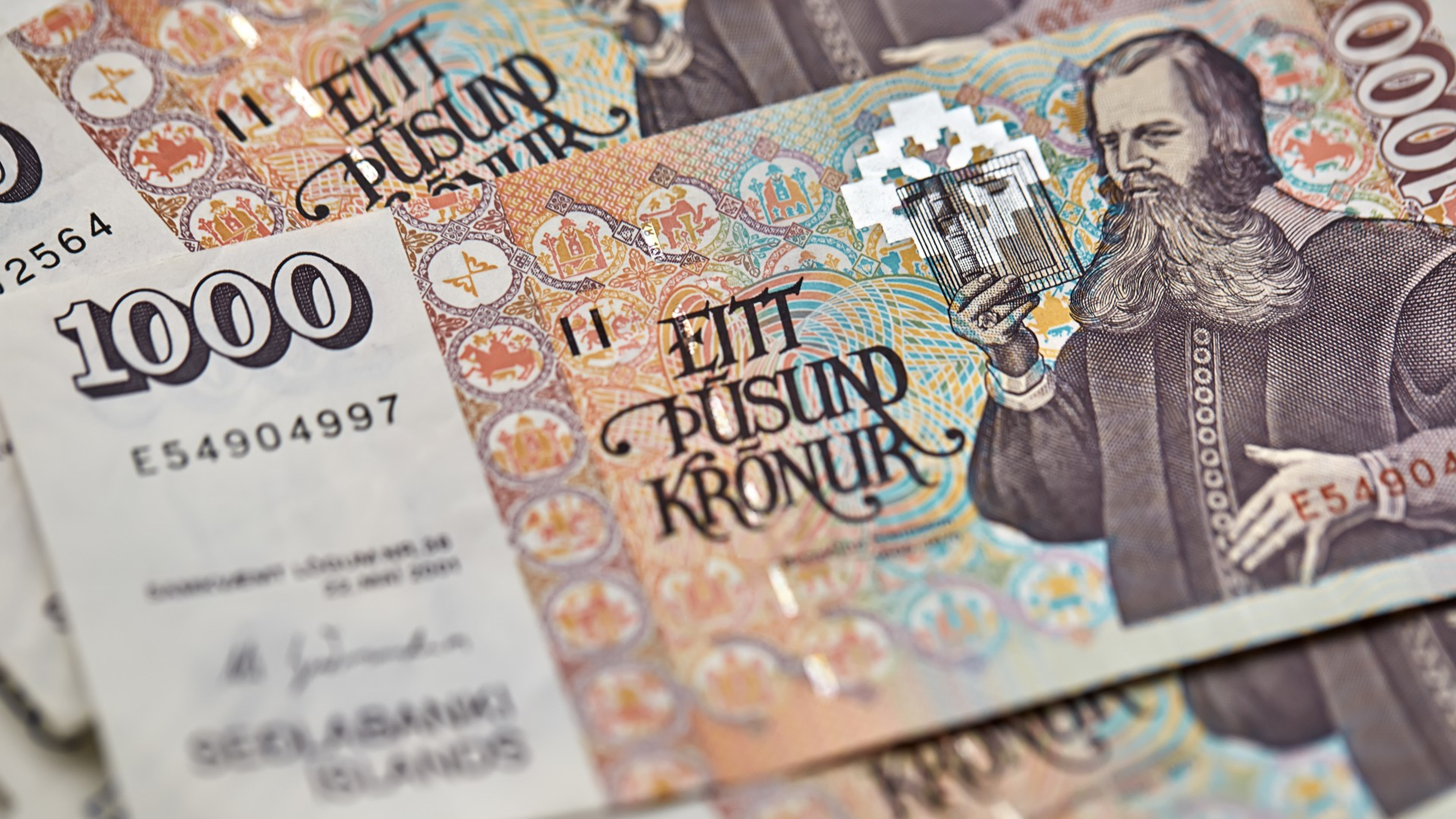 Icelandic money in the form of banknotes