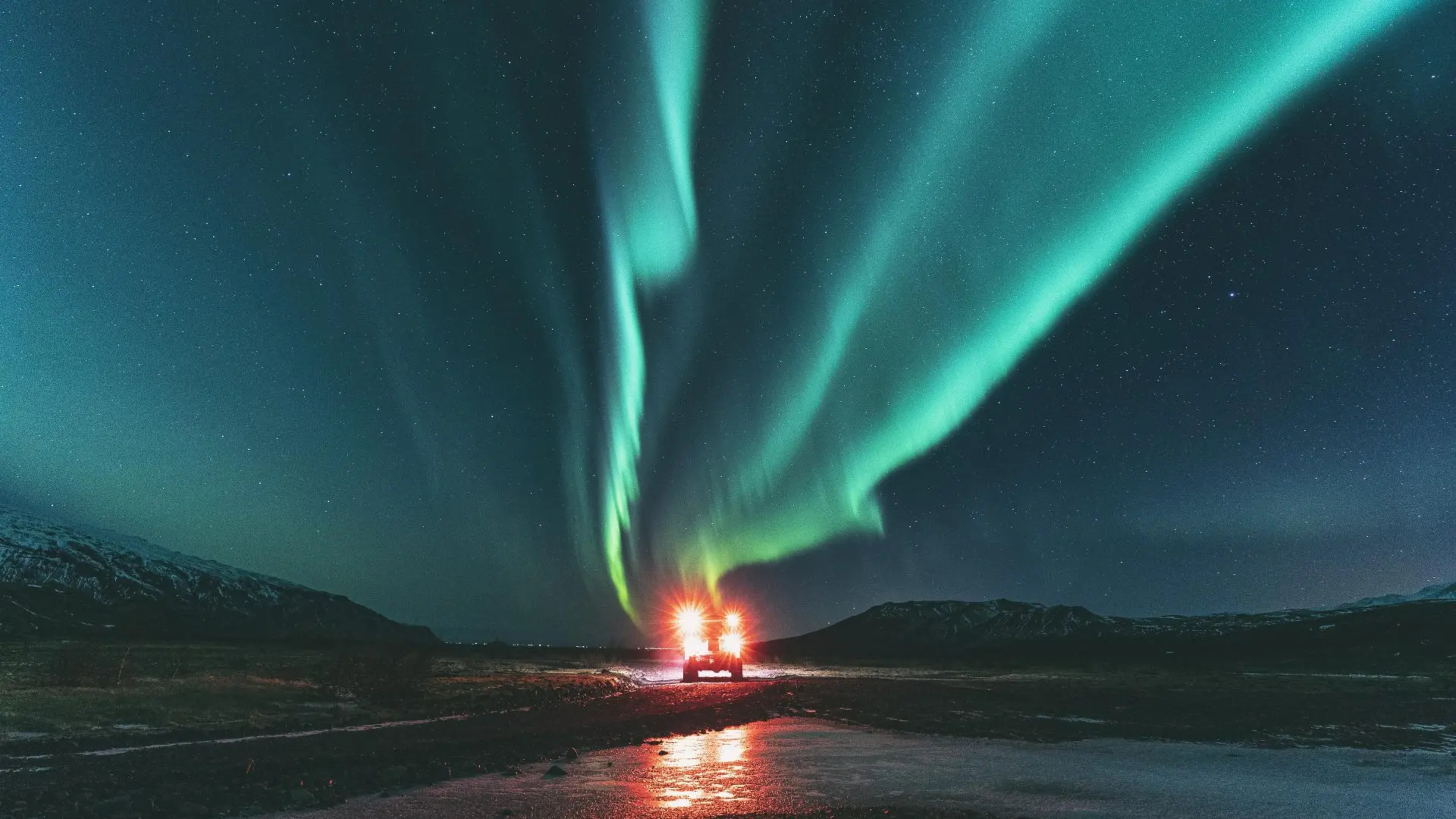 About our Iceland Northern Lights vacations