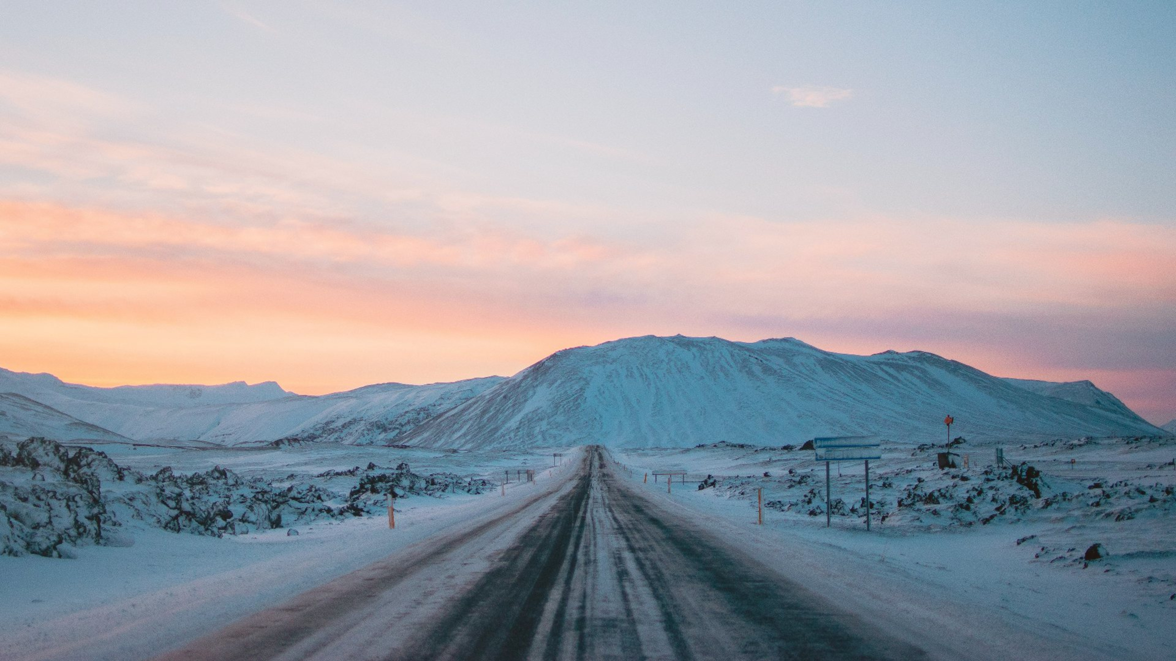 A snowy road on the Snæfellsnes peninsula