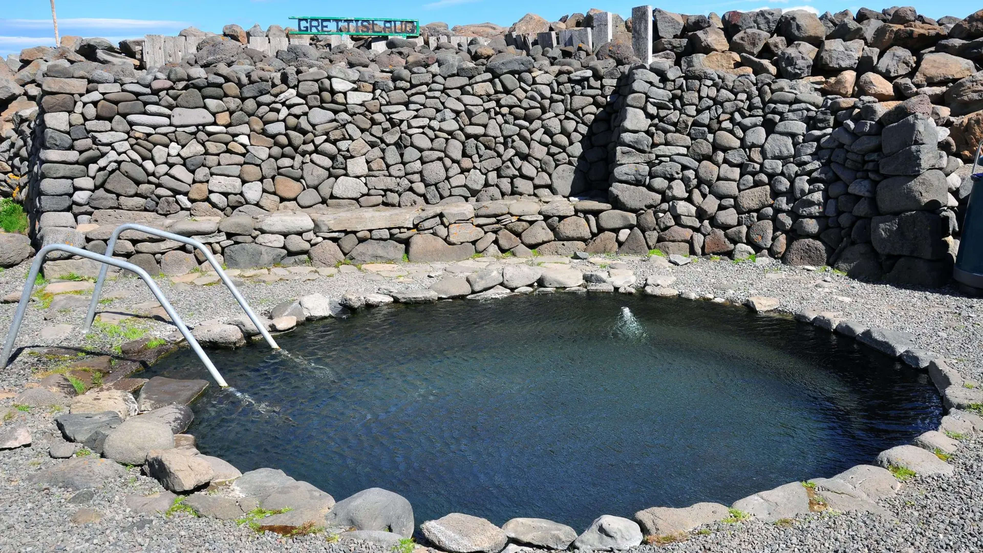 Grettislaug hot pot in the sunshine