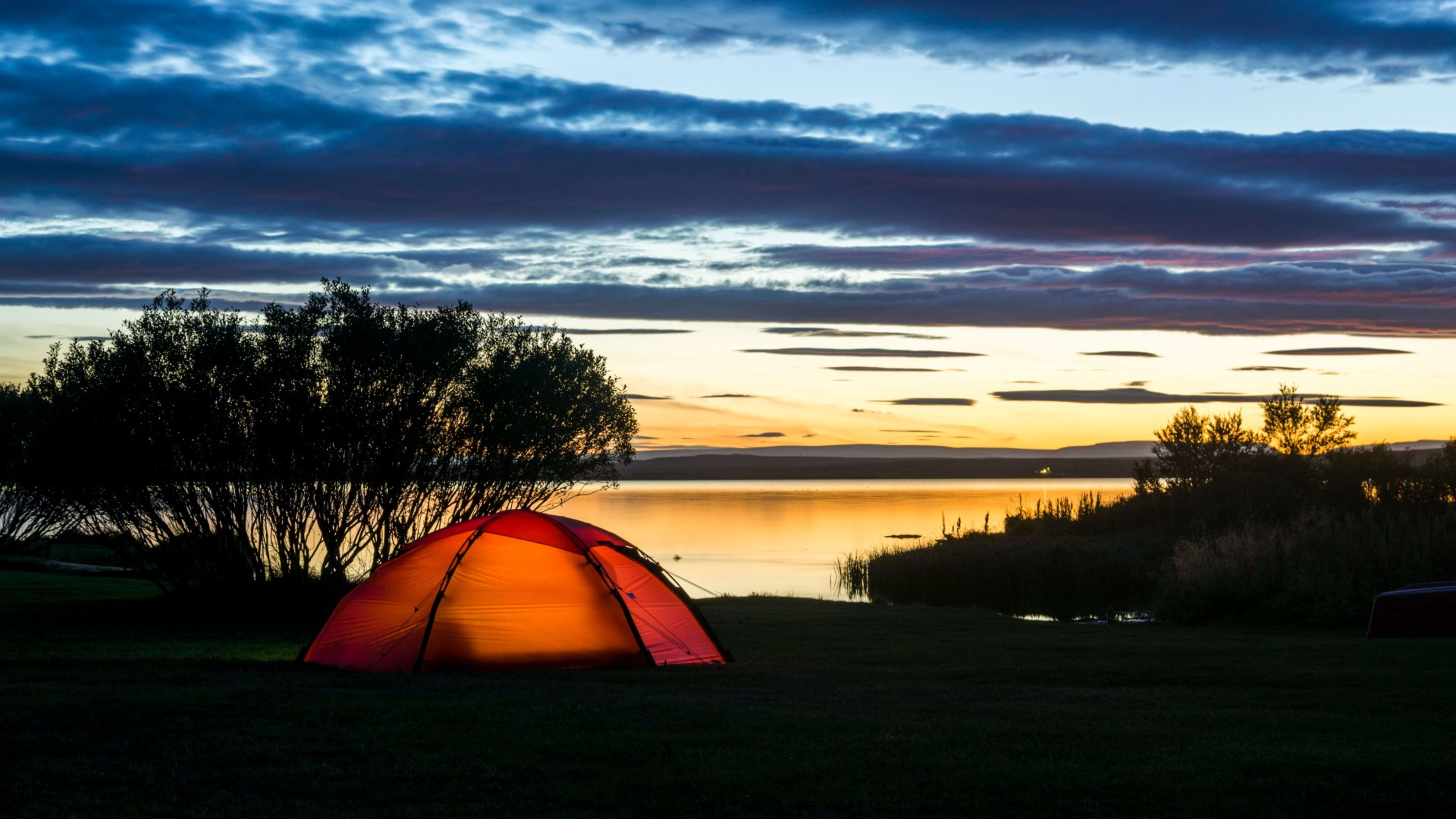 A tent set up next to Lake Mývatn