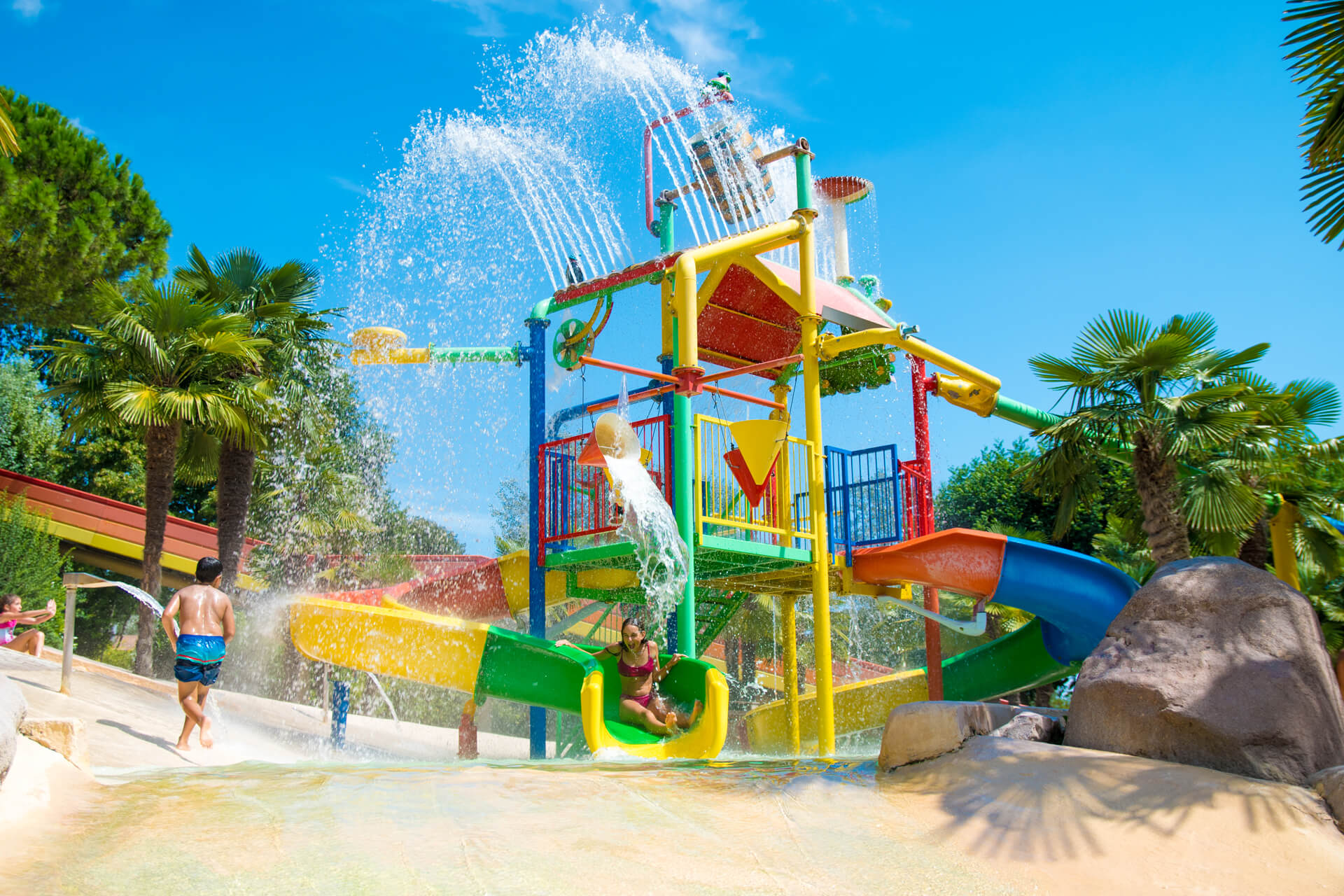 Magic Castles - ISP - Water park